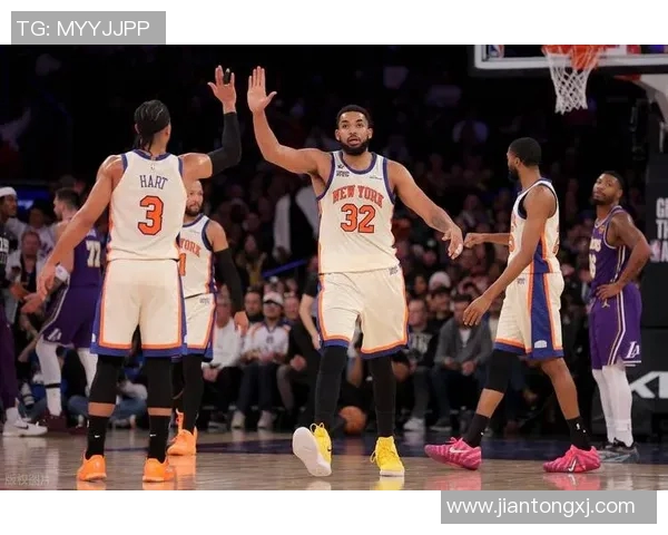 火箭队与尼克斯中央的激烈对决展现篮球魅力与团队精神的巅峰较量