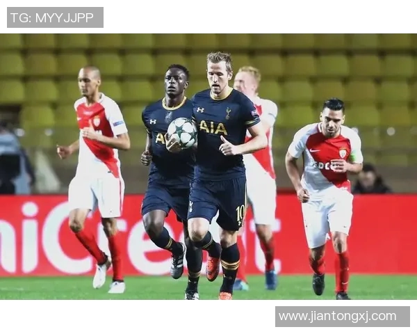 凯恩的传奇旅程与足球世界的辉煌成就探讨